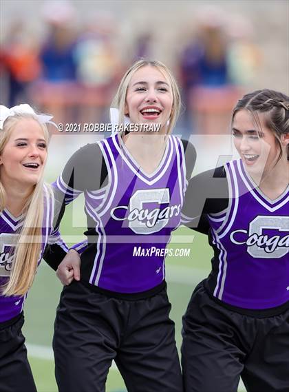 Thumbnail 2 in College Station vs. Wakeland (UIL Football 5A Regional Semifinals) photogallery.