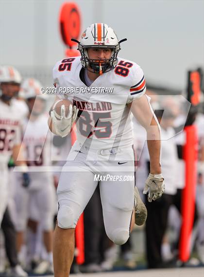 Thumbnail 2 in College Station vs. Wakeland (UIL Football 5A Regional Semifinals) photogallery.
