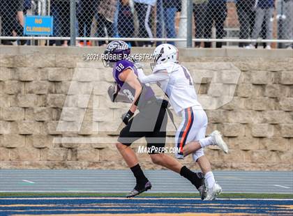 Thumbnail 1 in College Station vs. Wakeland (UIL Football 5A Regional Semifinals) photogallery.