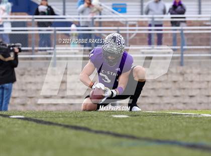 Thumbnail 3 in College Station vs. Wakeland (UIL Football 5A Regional Semifinals) photogallery.