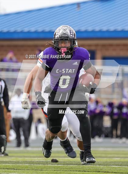 Thumbnail 1 in College Station vs. Wakeland (UIL Football 5A Regional Semifinals) photogallery.