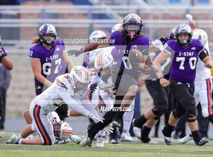 Thumbnail 1 in College Station vs. Wakeland (UIL Football 5A Regional Semifinals) photogallery.