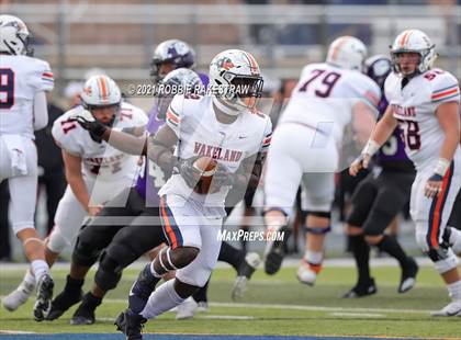 Thumbnail 3 in College Station vs. Wakeland (UIL Football 5A Regional Semifinals) photogallery.