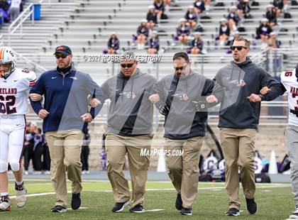 Thumbnail 1 in College Station vs. Wakeland (UIL Football 5A Regional Semifinals) photogallery.
