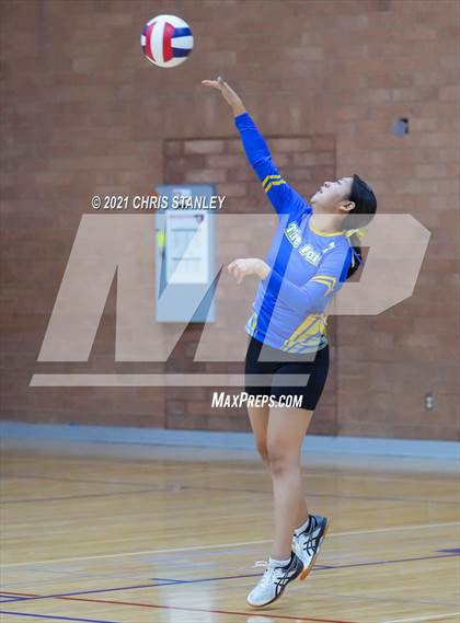 Thumbnail 1 in Desert Christian @ Fort Thomas (AIA - 1A Playoffs Round 1) photogallery.