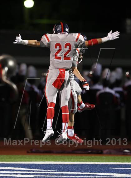 Thumbnail 3 in Boyd vs Plano photogallery.
