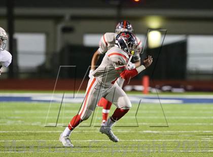 Thumbnail 2 in Boyd vs Plano photogallery.