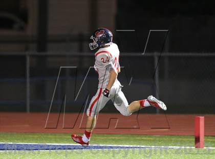 Thumbnail 2 in Boyd vs Plano photogallery.