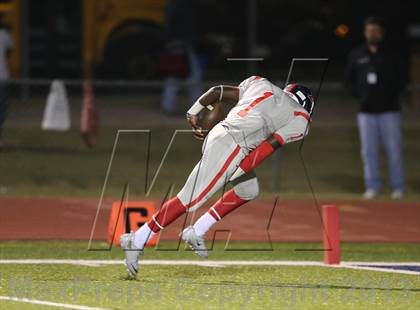 Thumbnail 3 in Boyd vs Plano photogallery.