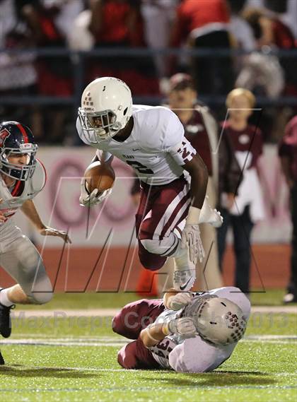 Thumbnail 3 in Boyd vs Plano photogallery.