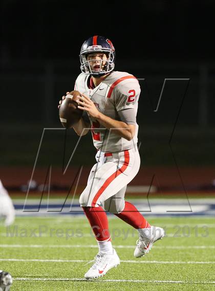 Thumbnail 3 in Boyd vs Plano photogallery.