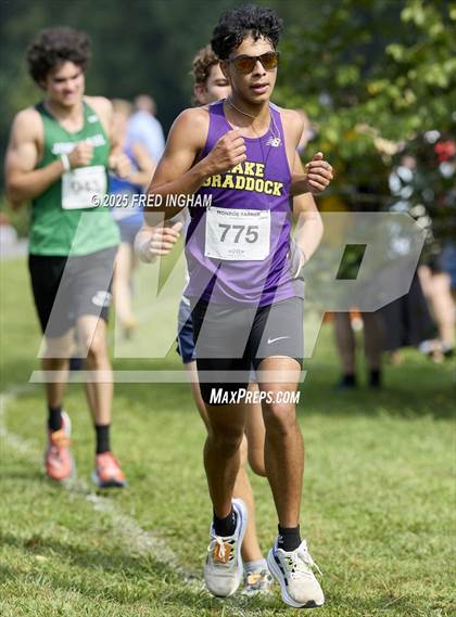 Thumbnail 3 in JV: Monroe Parker Invitational photogallery.