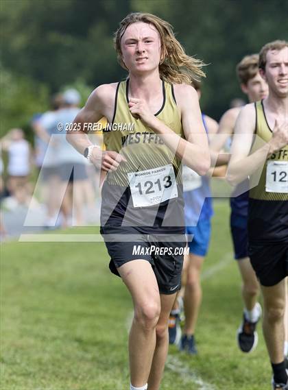 Thumbnail 3 in JV: Monroe Parker Invitational photogallery.