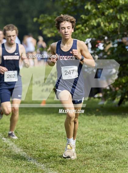 Thumbnail 3 in JV: Monroe Parker Invitational photogallery.