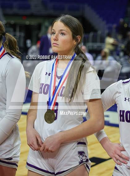 Thumbnail 1 in Boerne vs. Sunnyvale (UIL 4A Basketball State Semifinal Medal Ceremony) photogallery.