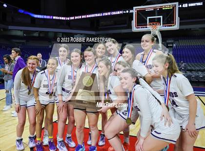Thumbnail 1 in Boerne vs. Sunnyvale (UIL 4A Basketball State Semifinal Medal Ceremony) photogallery.