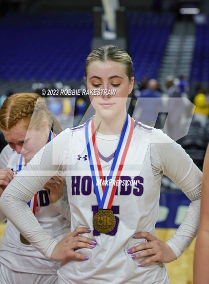 Thumbnail 3 in Boerne vs. Sunnyvale (UIL 4A Basketball State Semifinal Medal Ceremony) photogallery.