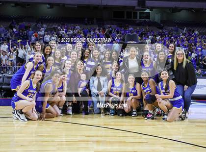 Thumbnail 2 in Boerne vs. Sunnyvale (UIL 4A Basketball State Semifinal Medal Ceremony) photogallery.
