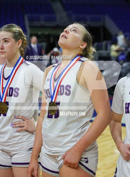 Thumbnail 3 in Boerne vs. Sunnyvale (UIL 4A Basketball State Semifinal Medal Ceremony) photogallery.