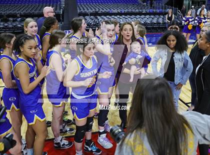 Thumbnail 1 in Boerne vs. Sunnyvale (UIL 4A Basketball State Semifinal Medal Ceremony) photogallery.