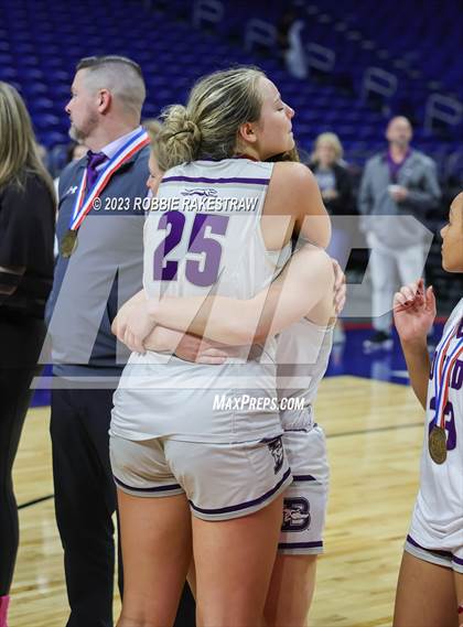 Thumbnail 1 in Boerne vs. Sunnyvale (UIL 4A Basketball State Semifinal Medal Ceremony) photogallery.