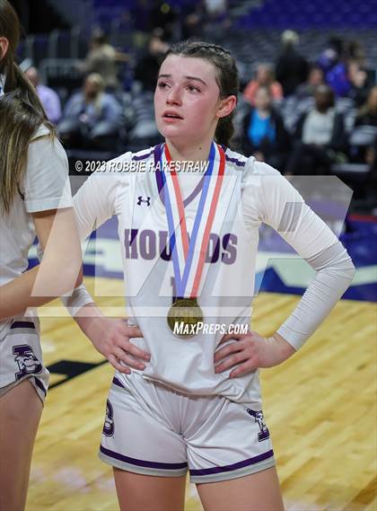 Thumbnail 3 in Boerne vs. Sunnyvale (UIL 4A Basketball State Semifinal Medal Ceremony) photogallery.