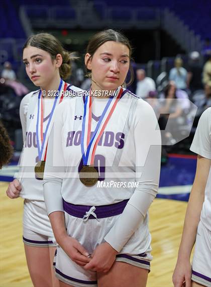 Thumbnail 2 in Boerne vs. Sunnyvale (UIL 4A Basketball State Semifinal Medal Ceremony) photogallery.