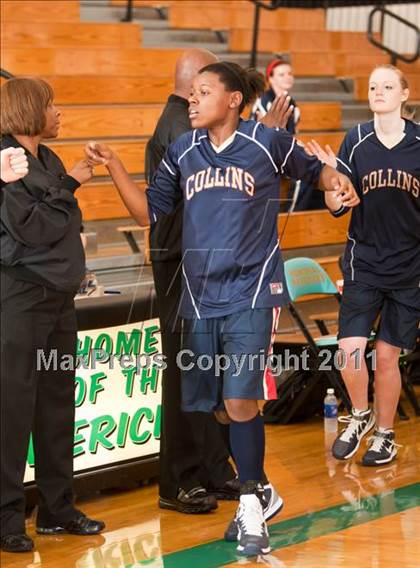 Thumbnail 2 in Klein Collins vs Cypress Falls (McDonald's Texas Invitational) photogallery.
