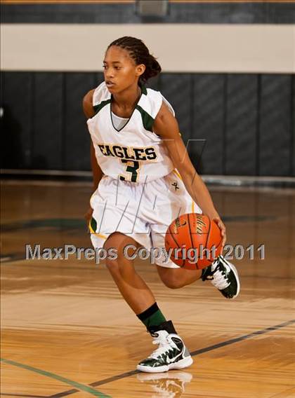 Thumbnail 3 in Klein Collins vs Cypress Falls (McDonald's Texas Invitational) photogallery.