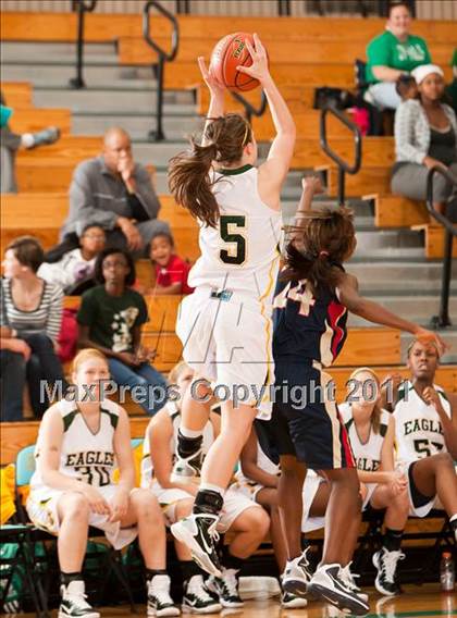 Thumbnail 1 in Klein Collins vs Cypress Falls (McDonald's Texas Invitational) photogallery.