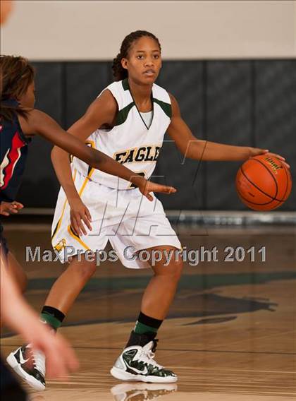 Thumbnail 1 in Klein Collins vs Cypress Falls (McDonald's Texas Invitational) photogallery.