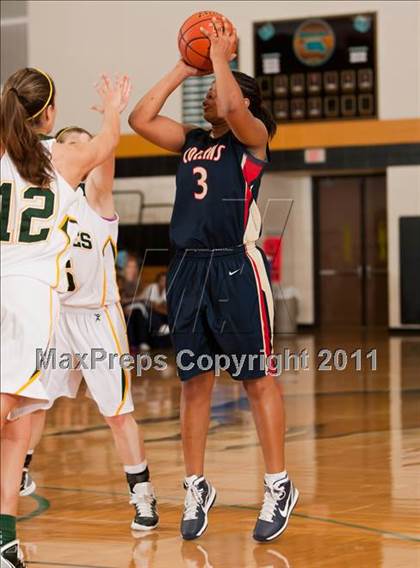 Thumbnail 1 in Klein Collins vs Cypress Falls (McDonald's Texas Invitational) photogallery.