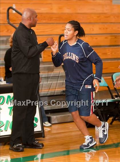 Thumbnail 2 in Klein Collins vs Cypress Falls (McDonald's Texas Invitational) photogallery.