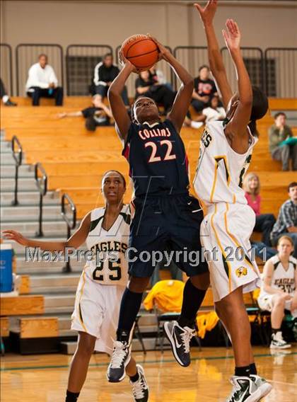 Thumbnail 1 in Klein Collins vs Cypress Falls (McDonald's Texas Invitational) photogallery.