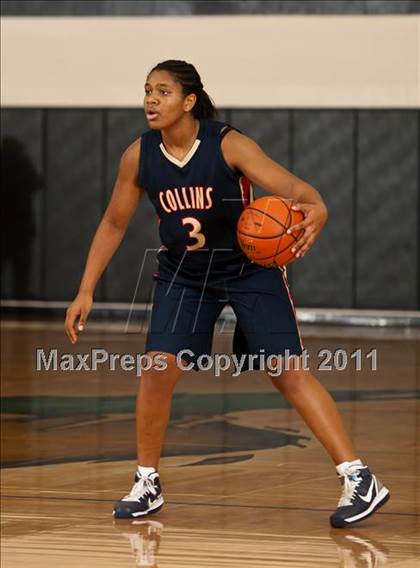 Thumbnail 2 in Klein Collins vs Cypress Falls (McDonald's Texas Invitational) photogallery.