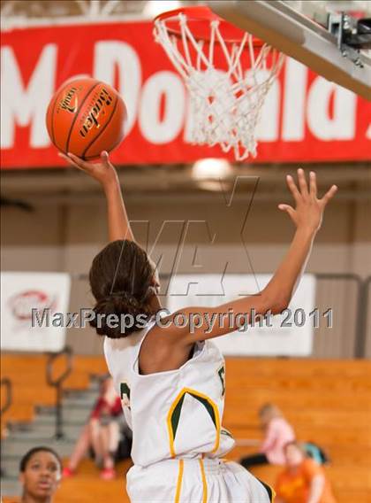 Thumbnail 1 in Klein Collins vs Cypress Falls (McDonald's Texas Invitational) photogallery.