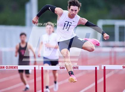 Thumbnail 3 in South Coast League Finals photogallery.
