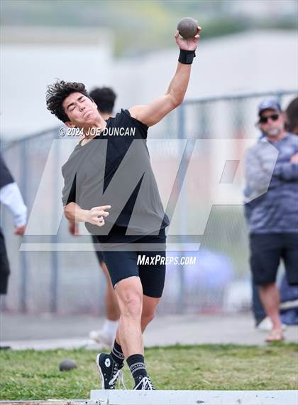 Thumbnail 2 in South Coast League Finals photogallery.