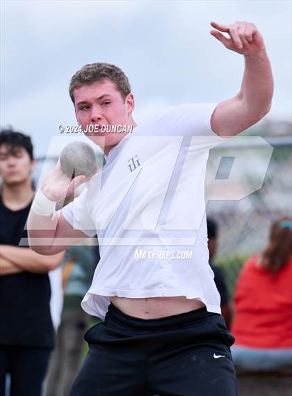 Thumbnail 1 in South Coast League Finals photogallery.