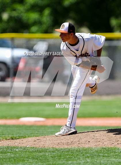 Thumbnail 3 in Lamar vs. University (CHSAA 3A Final 1st Round) photogallery.