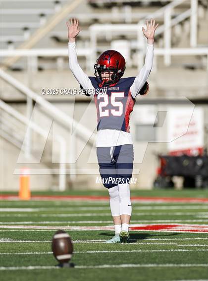 Thumbnail 3 in Brighton vs Springville (UHSAA 5A Semifinal) photogallery.