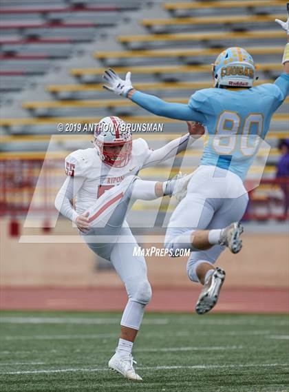 Thumbnail 3 in Center vs. Ripon (CIF SJS D5 Final) photogallery.