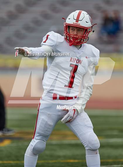 Thumbnail 2 in Center vs. Ripon (CIF SJS D5 Final) photogallery.
