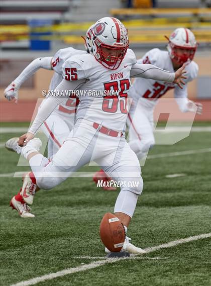Thumbnail 1 in Center vs. Ripon (CIF SJS D5 Final) photogallery.