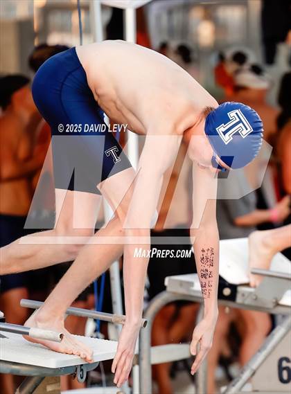 Thumbnail 1 in AIA State Finals D2 photogallery.