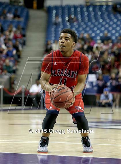 Thumbnail 3 in Folsom vs Pleasant Grove (CIF SJS D1 Semifinal) photogallery.
