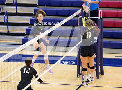Thumbnail 3 in Victory Christian Academy vs. High Tech Mesa (CIFSDS D5 Championship) photogallery.