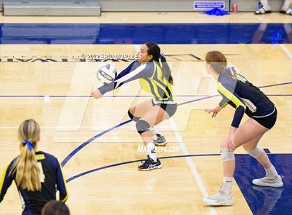 Thumbnail 2 in Victory Christian Academy vs. High Tech Mesa (CIFSDS D5 Championship) photogallery.