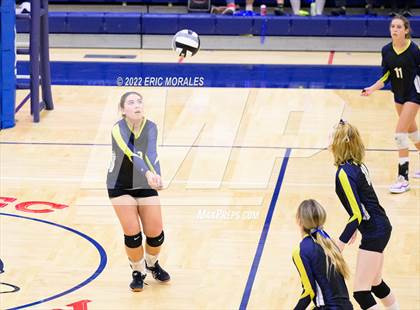 Thumbnail 3 in Victory Christian Academy vs. High Tech Mesa (CIFSDS D5 Championship) photogallery.