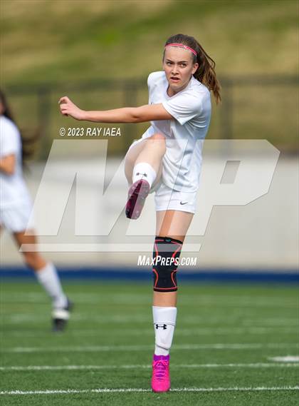 Thumbnail 2 in Stone Ridge Christian vs. Summerville (CIF SJS D6 Final) photogallery.